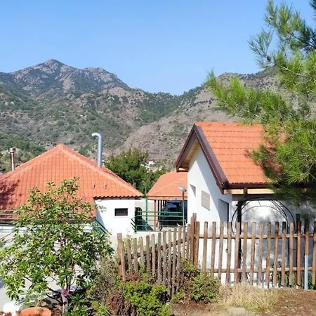 Limeria Hotel apartamentowy Alona
