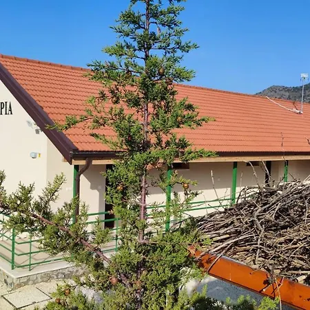 Limeria Apartahotel 4*